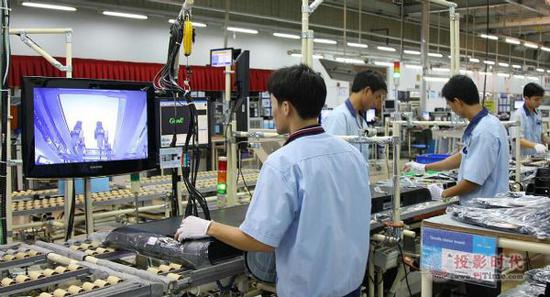 有人賣廠，有人擴產 液晶行業的結構性之爭與市場趨勢分析