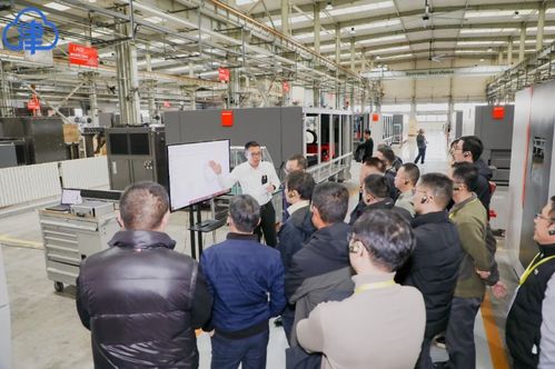 走進(jìn)智慧工廠(chǎng) 中國(guó)智造如何賦能實(shí)體經(jīng)濟(jì)高質(zhì)量發(fā)展